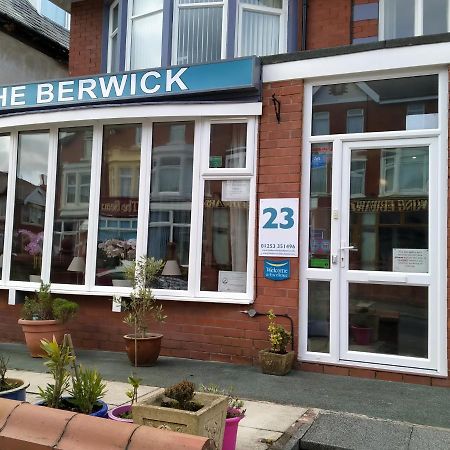 The Berwick - Over 40'S Only 블랙풀 외부 사진